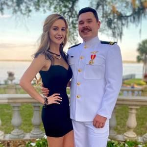 Meet your Posher, Loretta